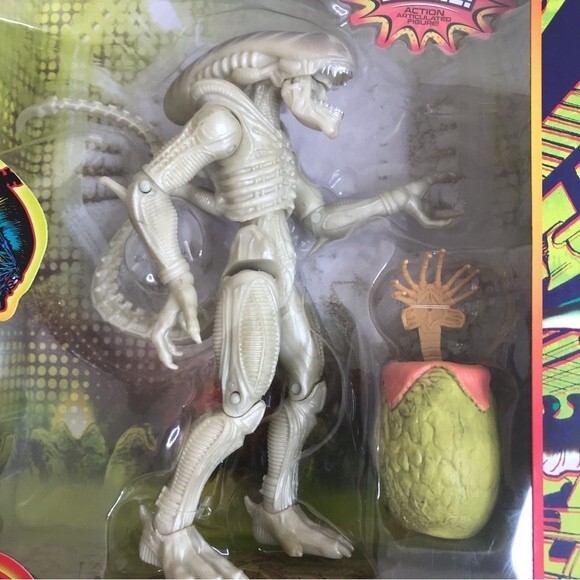 NIB Alien XENOMORPH DRONE Action Figure 7 In Collectable Fully Posable Alien Toy - Picture 2 of 8